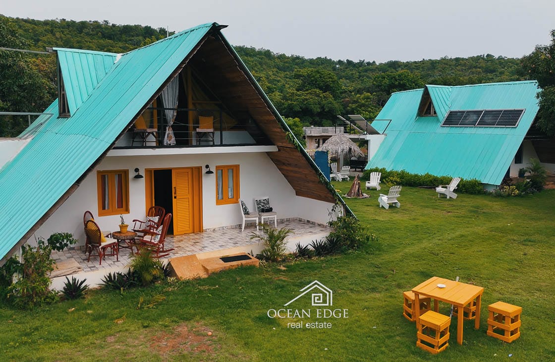 Charming Mountain Chalet with Scenic Views-las-galeras-ocean-edg