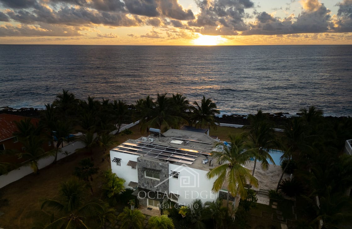 Fresh Look at La Casa Blanca Luxury Beachfront Villa On Samana Bay