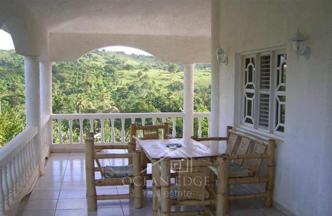 La Casa Blanca – Luxury Beachfront Villa in Las Galeras-ocean-edge-real-estate-5