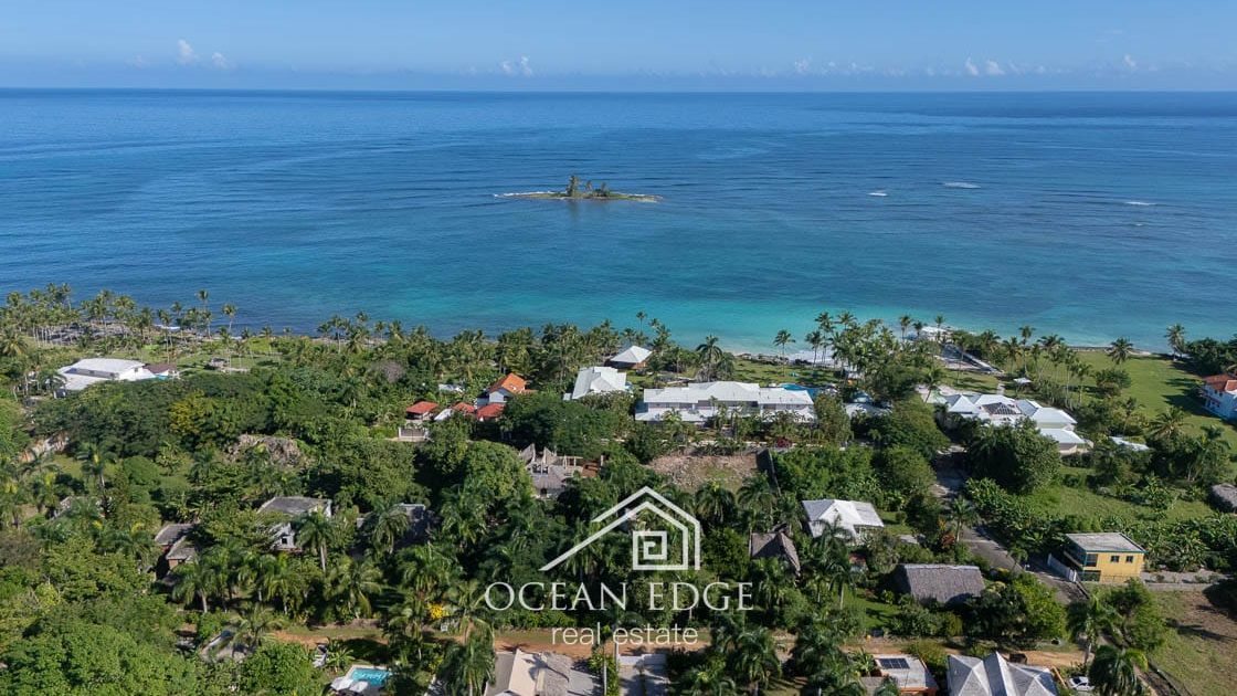 1-bed caribbean style villa near Playa Grande & Playita-las-galeras-ocean-edge-real-estate-drone