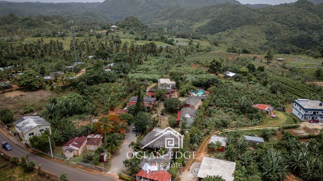 Hotel-Restaurant-with-ocean-view-to-Playa-Rincon-las-galeras-ocean-edge-real-esate-drone